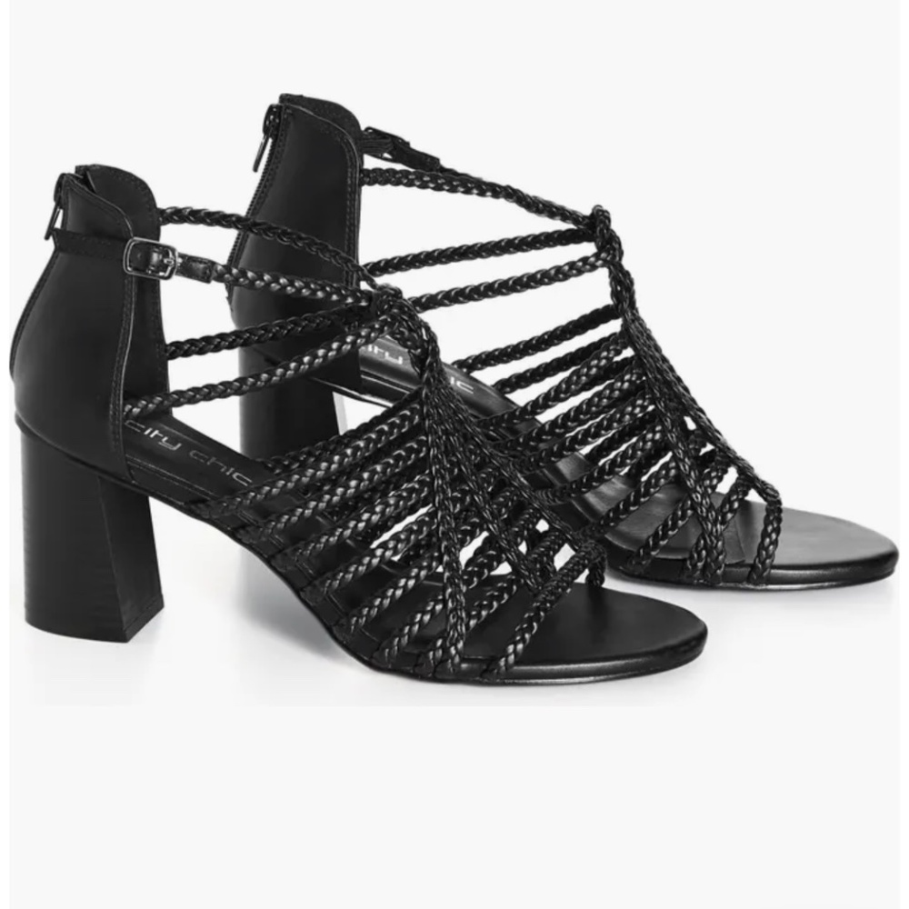 Black Block Heal Sandal